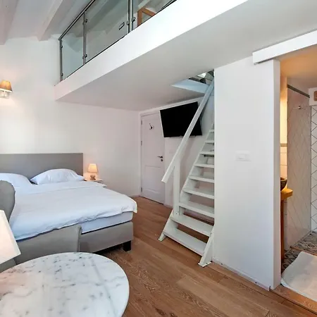 Casa Colloredo * Rovinj