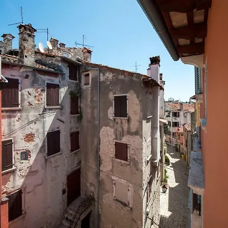 Casa Colloredo *